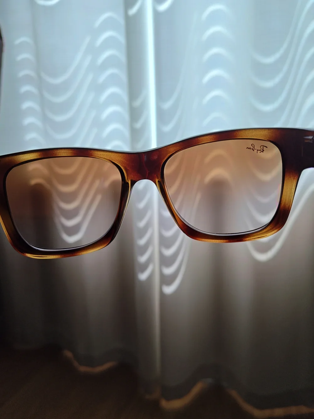 Ray-Ban RB 4194 Tortoise Square Sunglasses 710/85 53mm + Case RB 4194 710/85 Ray-Ban RB 4194 Tortoise Square Sunglasses 710/85 53mm +  main image 4